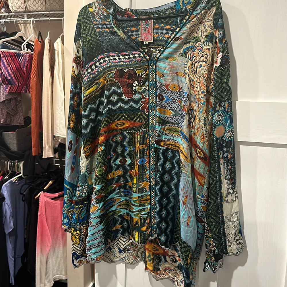 Johnny Was 100% Silk Tunic Top Scalloped Hem Jewel Tone